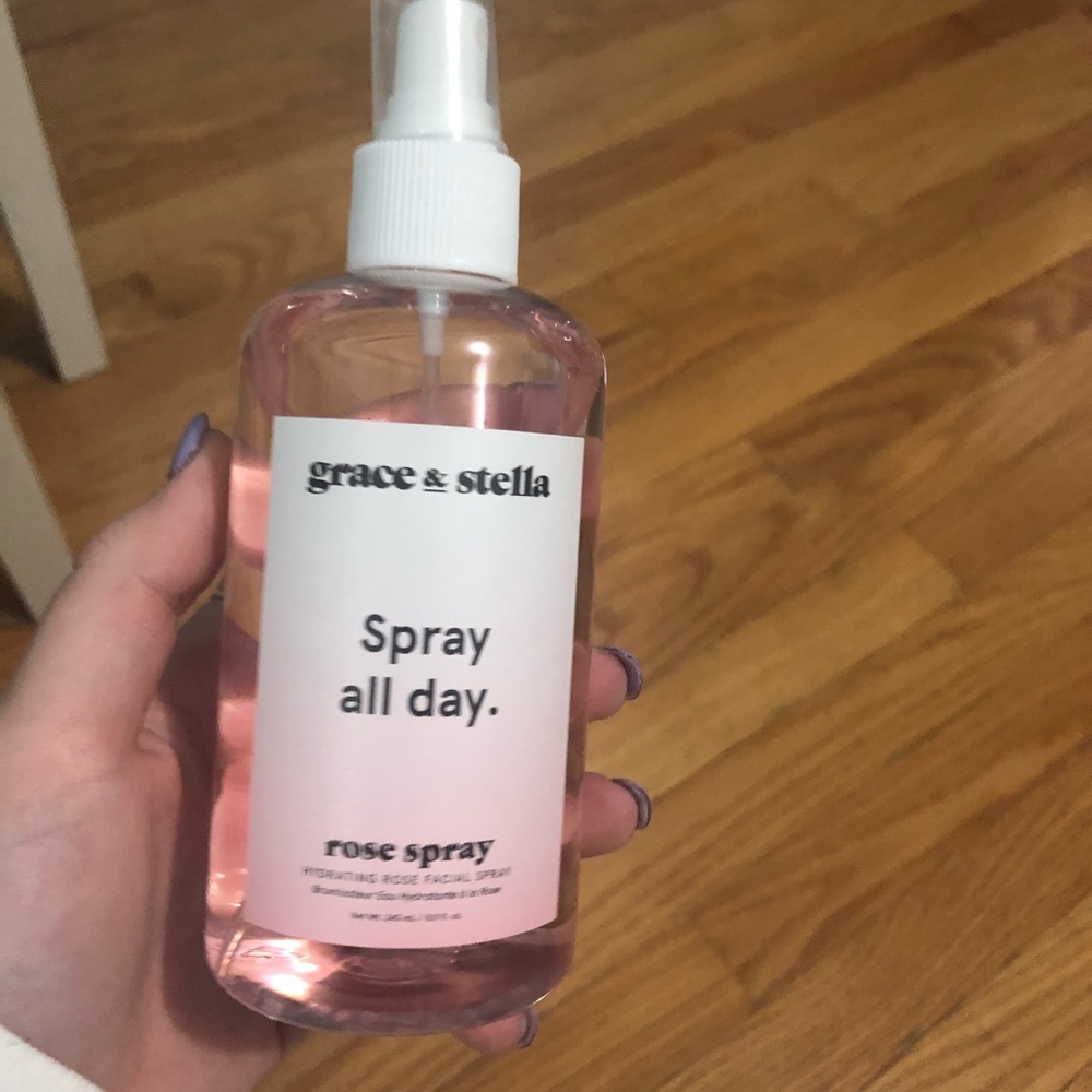 Rose spray